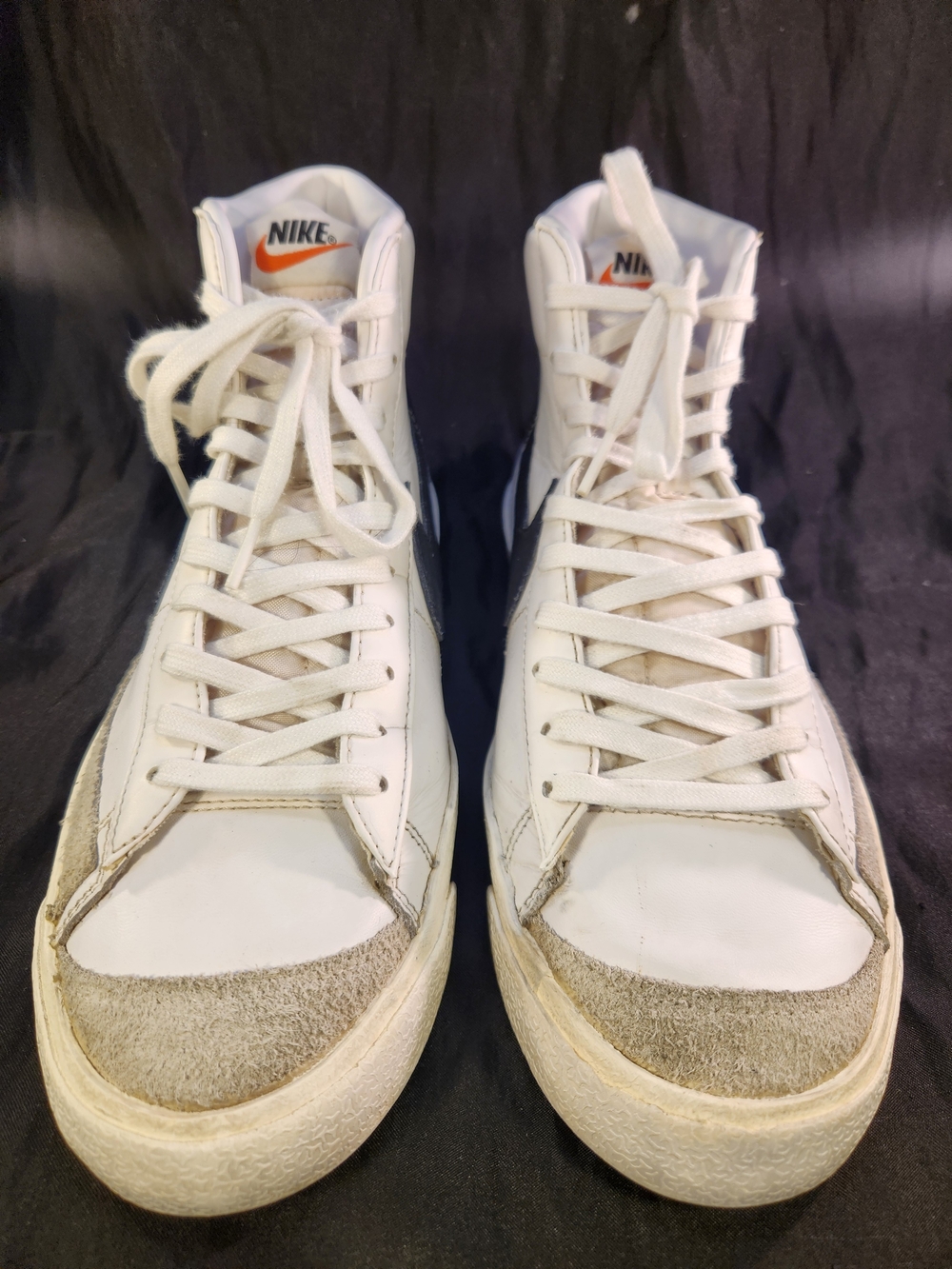 Nike Blazer Mid '77  White/Black Sail Leather Mid Top Sneaker BQ6806-100  10/44